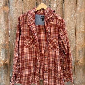 NOBLE OUTFITTER Men’s Orange Brown Plaid Hooded Snap Button Shirt Size XL